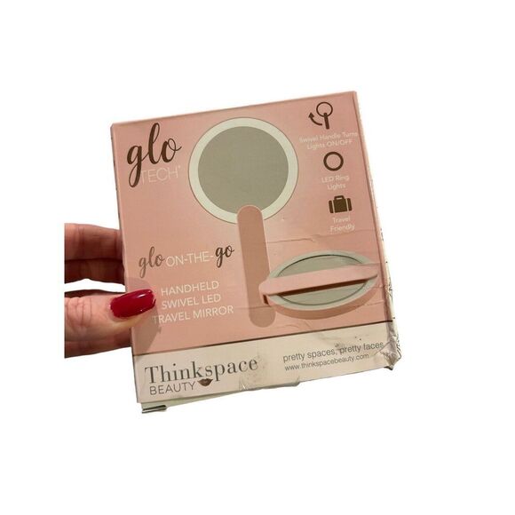 GLO TECH LED COMPACT Mirror Glo On The Go handheld, swivel LED travel mirror - Picture 4 of 4